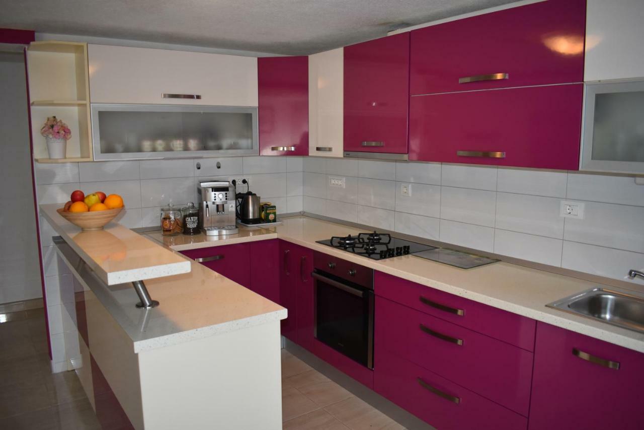 מאקרסקה Apartments Ana מראה חיצוני תמונה