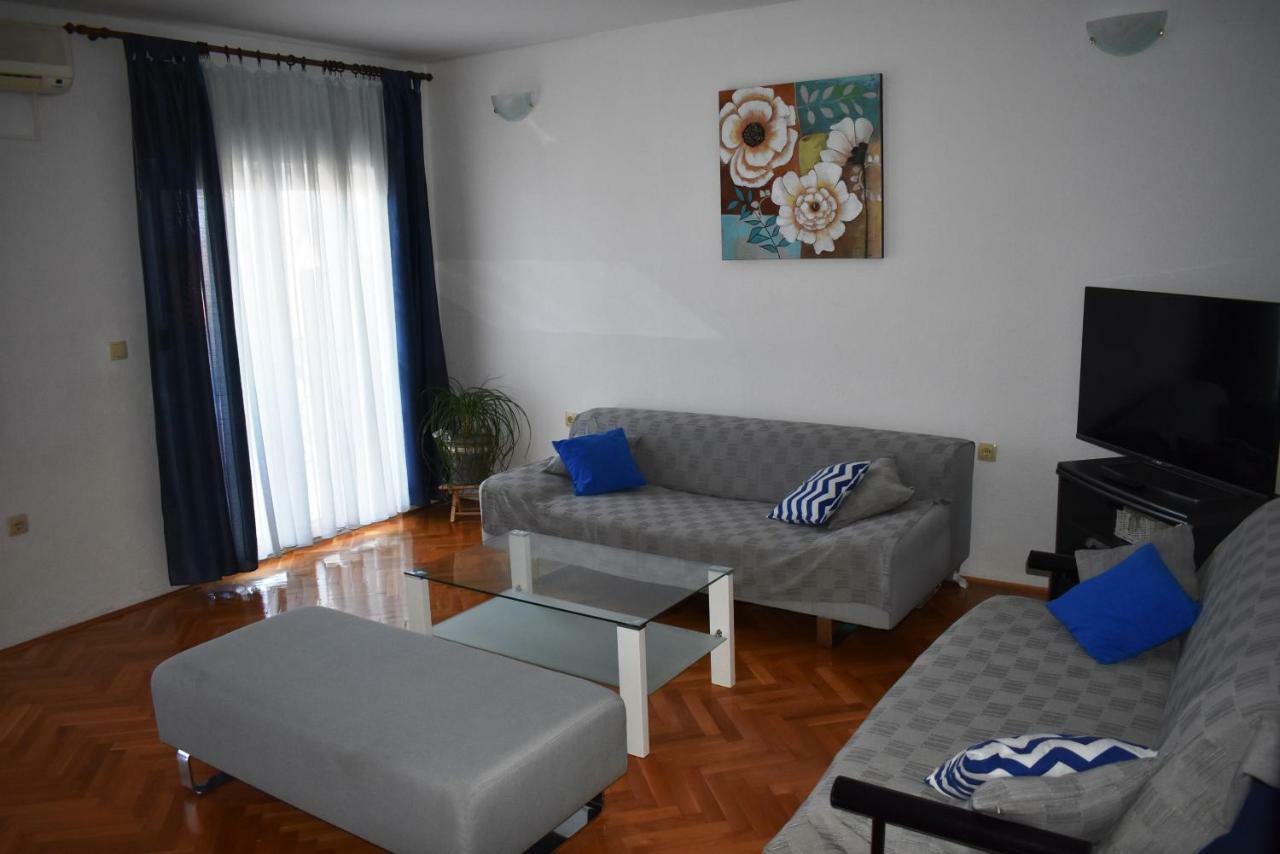 מאקרסקה Apartments Ana מראה חיצוני תמונה
