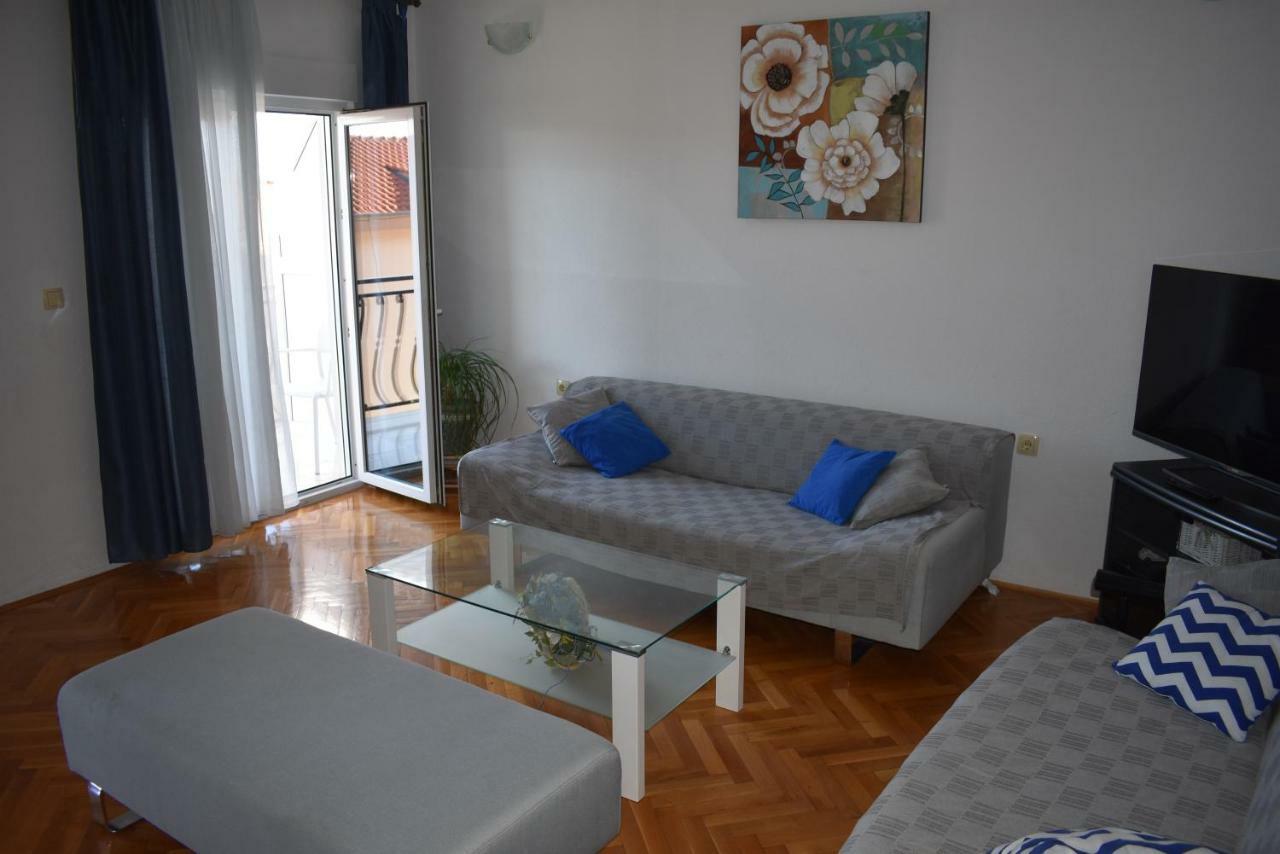 מאקרסקה Apartments Ana מראה חיצוני תמונה